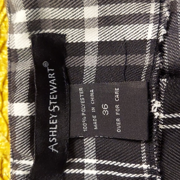 Long Pants with Self-tie Belt - Picture 4 of 4